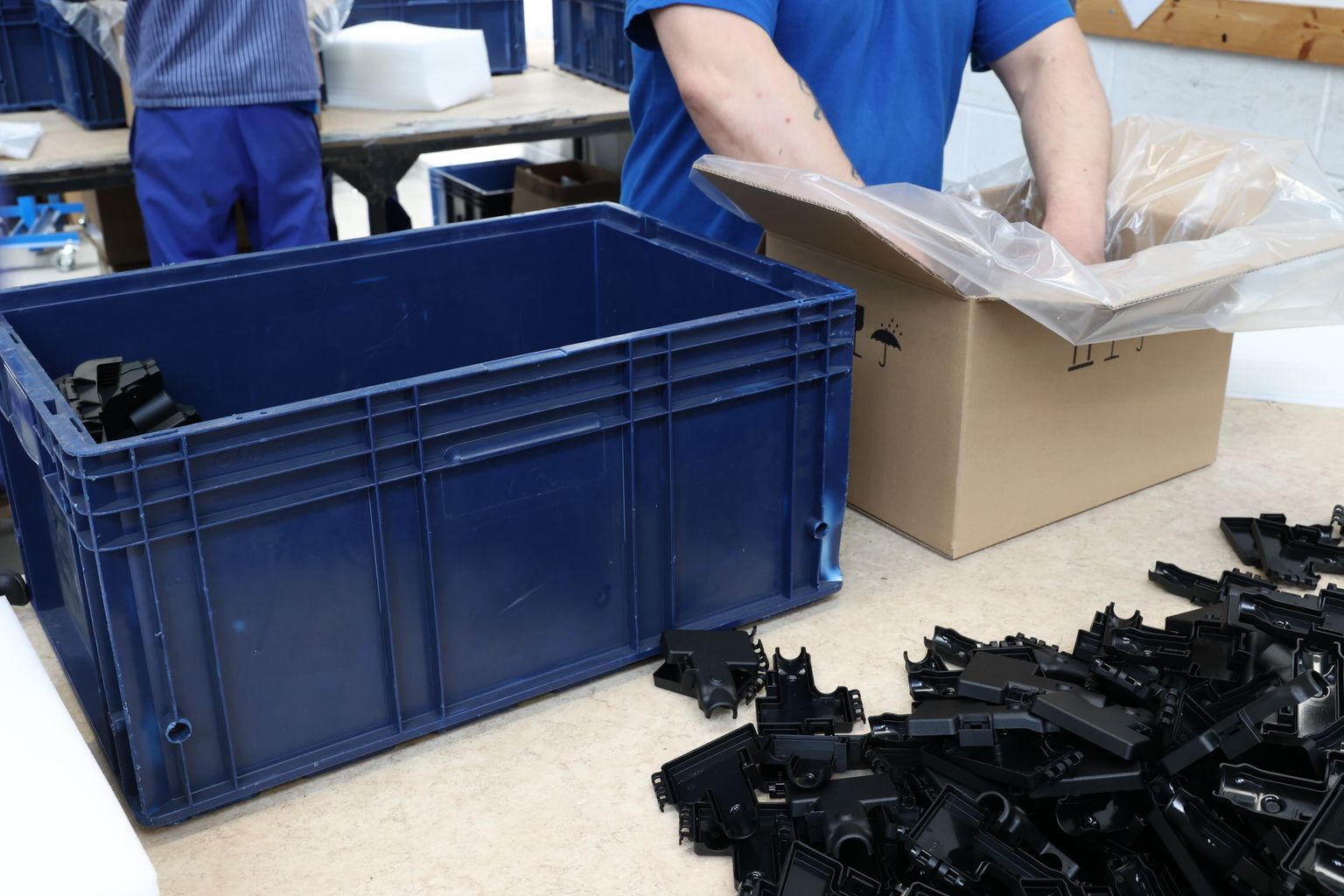 JVA Dresden - Unternehmerbetrieb - Verpackungsarbeiten